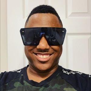 Meet your Posher, Markel